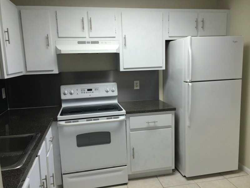 LAKESHORE AT UNIVERSITY - Residential Lease