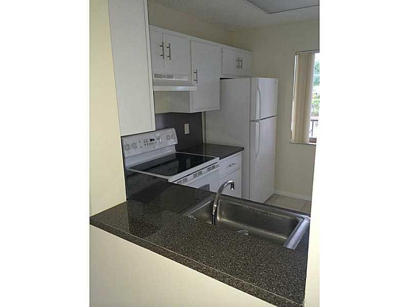 LAKESHORE AT UNIVERSITY - Residential Lease