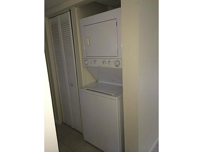 LAKESHORE AT UNIVERSITY - Residential Lease