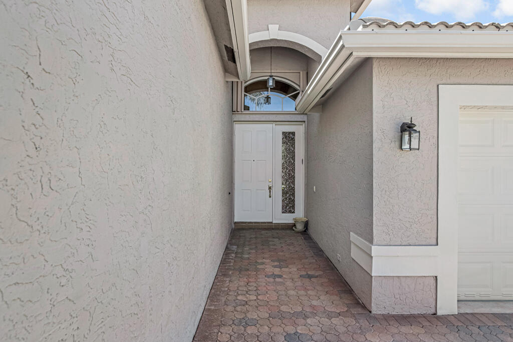 Valencia Shores - Residential