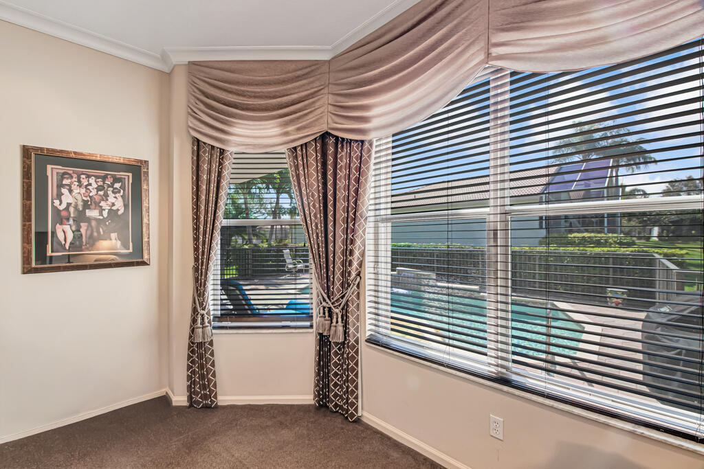 Valencia Shores - Residential