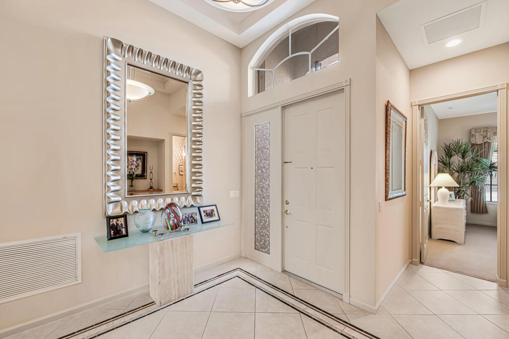 Valencia Shores - Residential