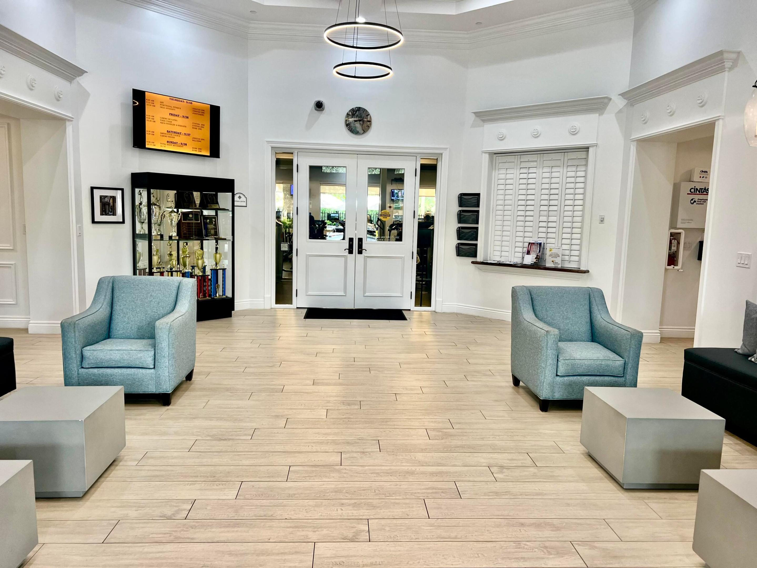 Valencia Shores - Residential