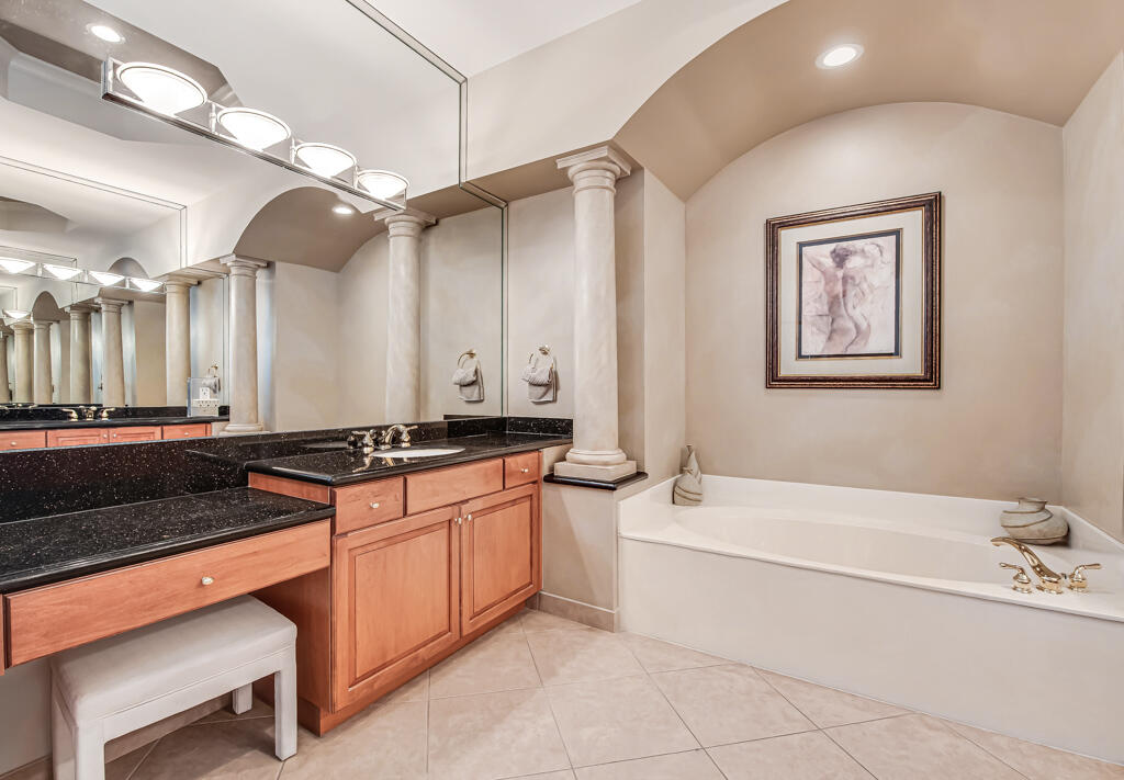 Valencia Shores - Residential