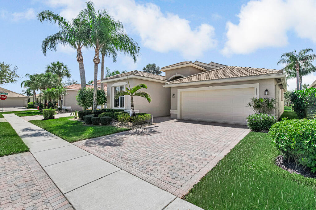 Valencia Shores - Residential