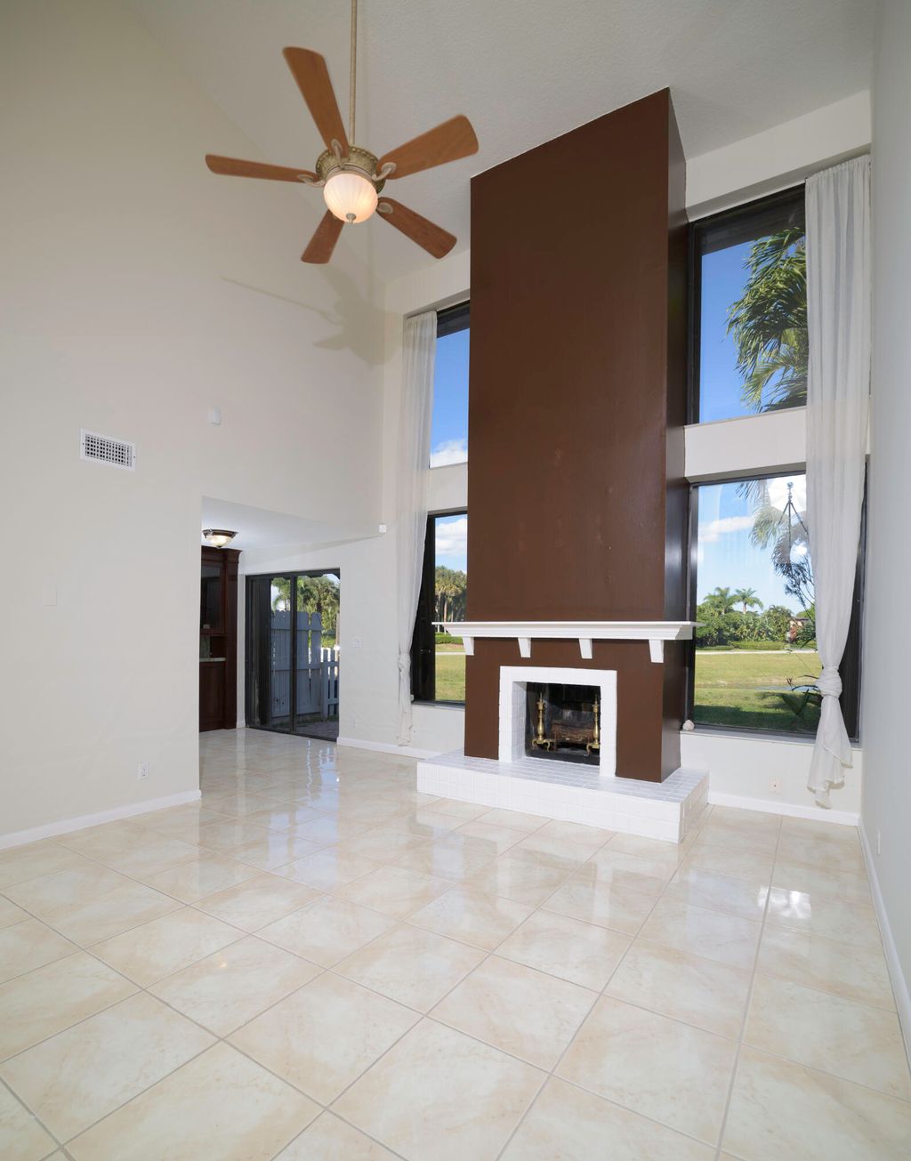 Photo of 6595 Parkview Drive #F, Boca Raton, FL 33433 (MLS # R11158784)