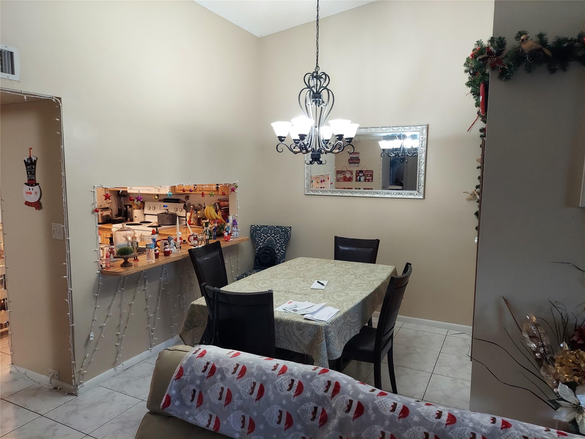 LAKES OF NEWPORT I CONDO - Residential