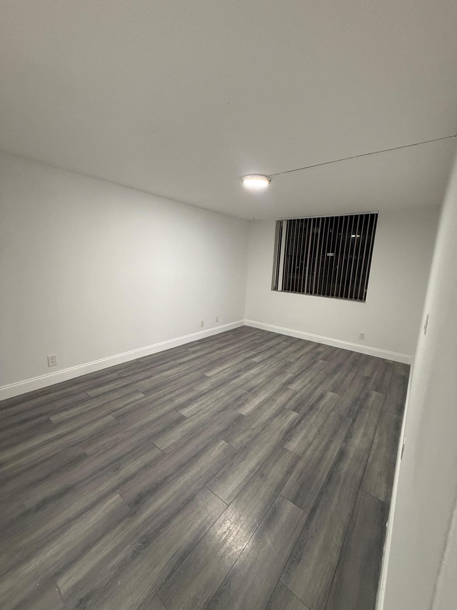6190 Woodlands Boulevard 110