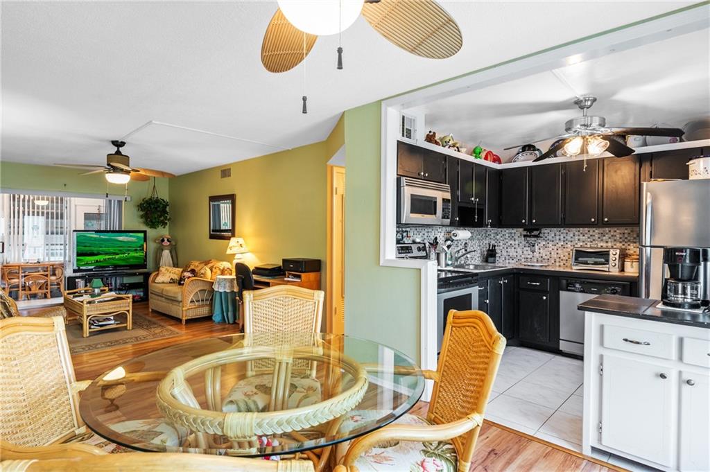 Village Royale - Residential
