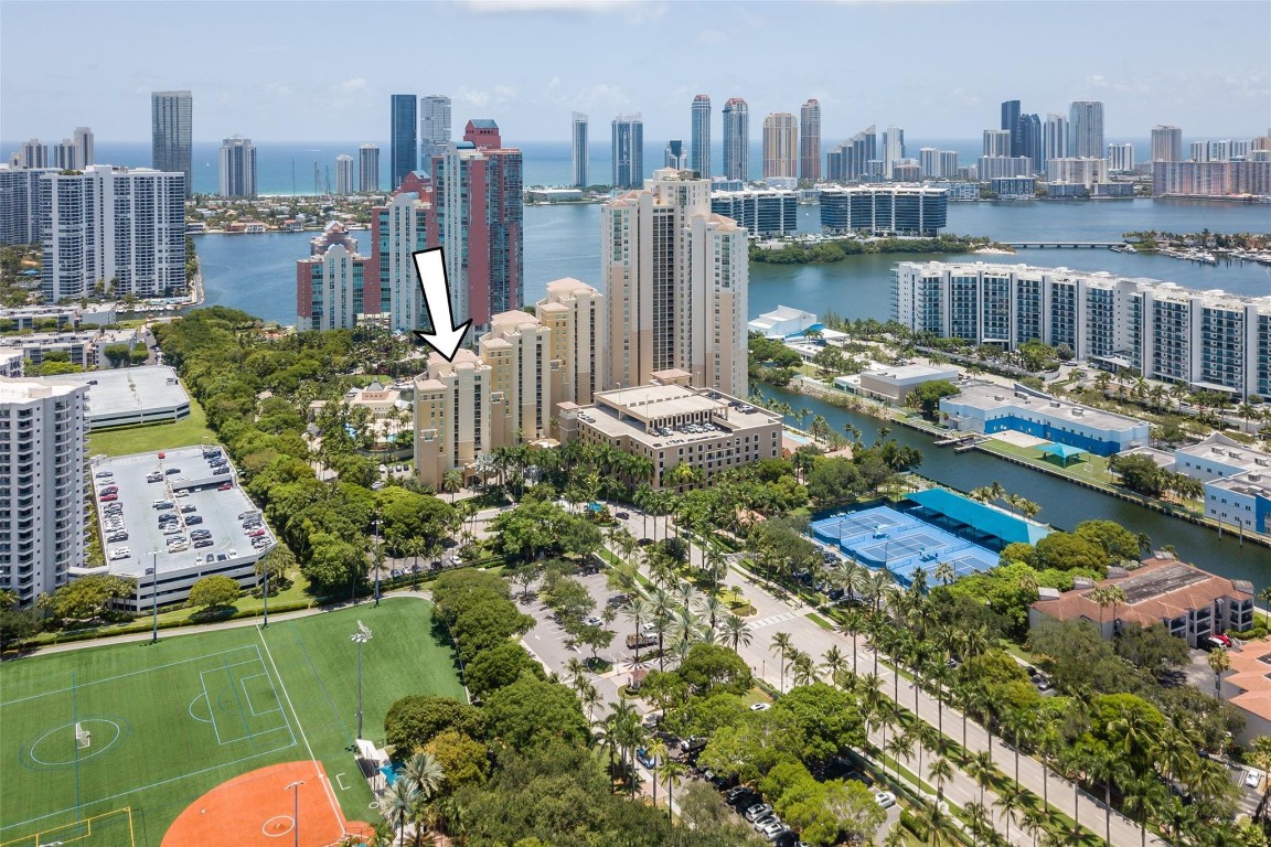 Aventura Marina - Residential