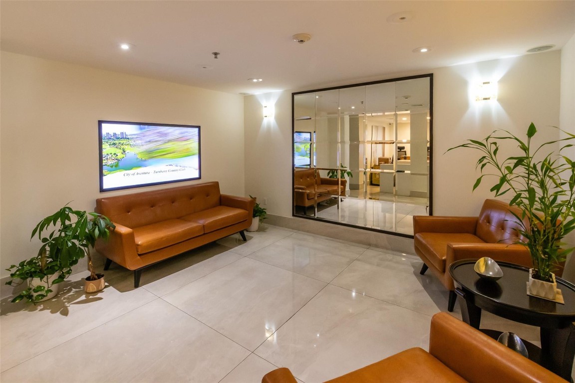 Aventura Marina - Residential