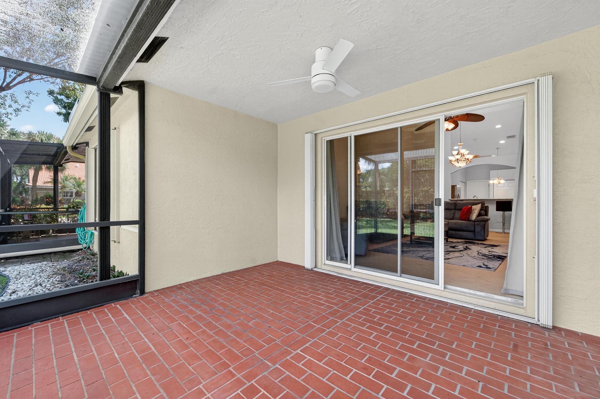 TUSCANY BAY - Residential