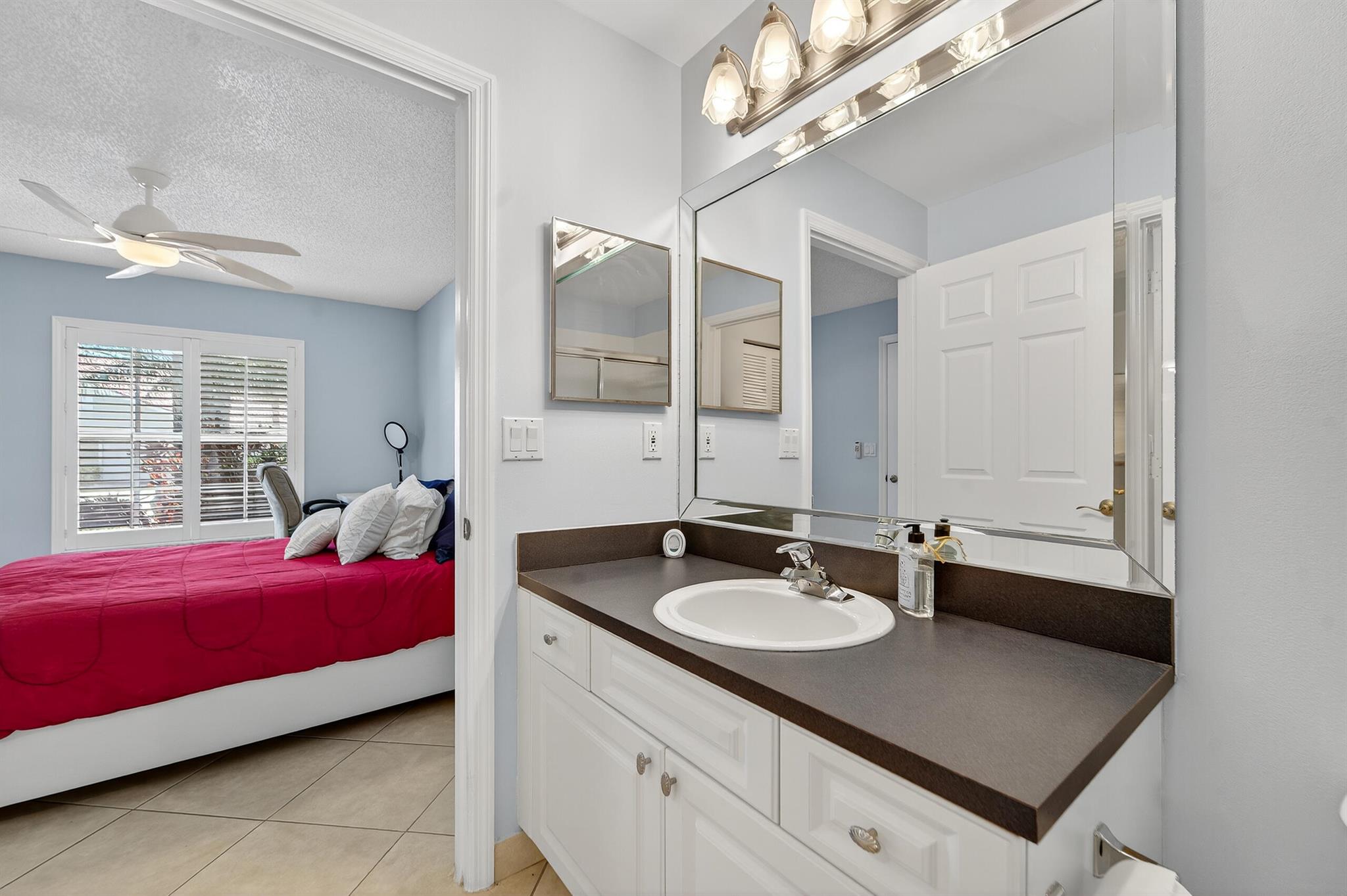 TUSCANY BAY - Residential