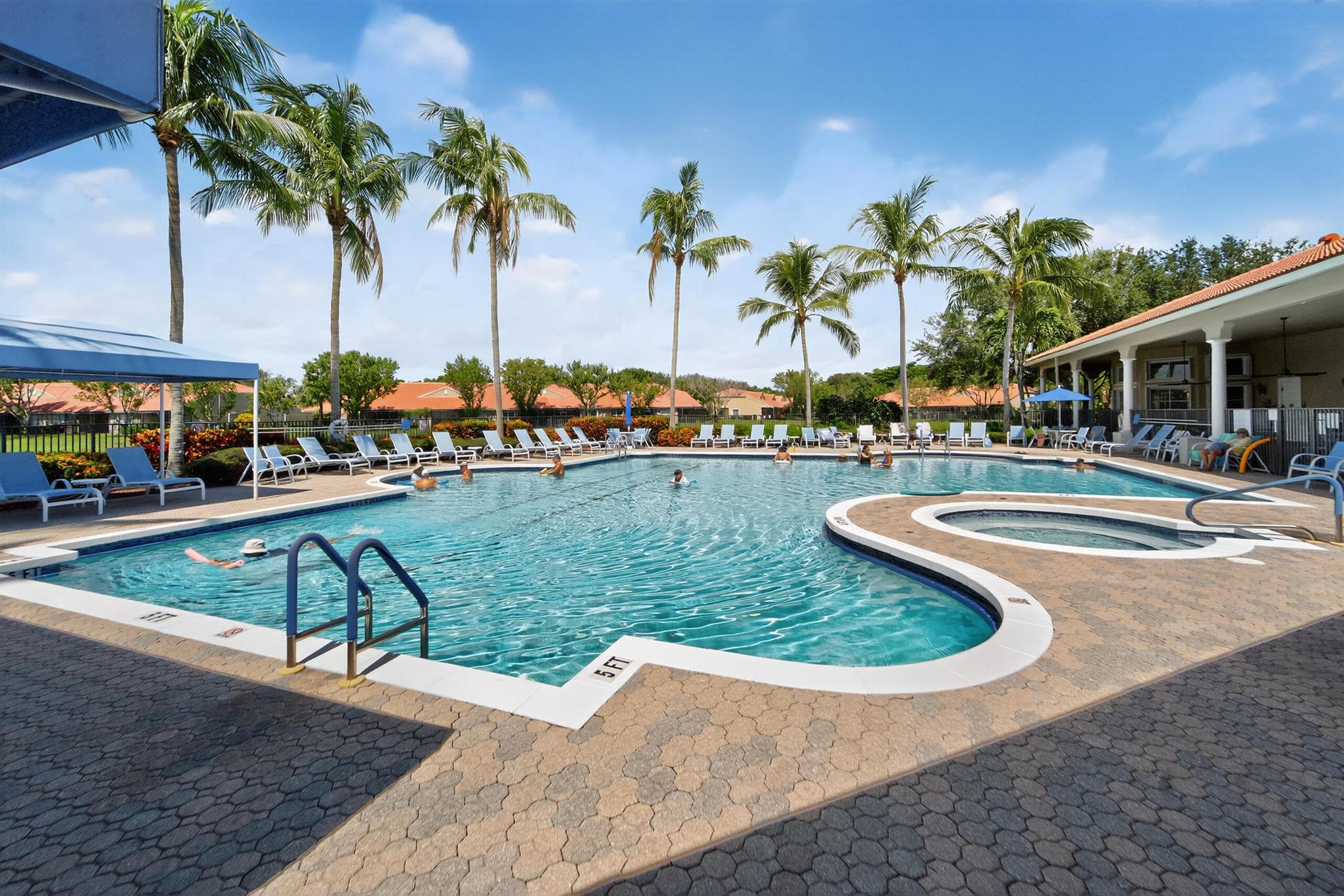 TUSCANY BAY - Residential