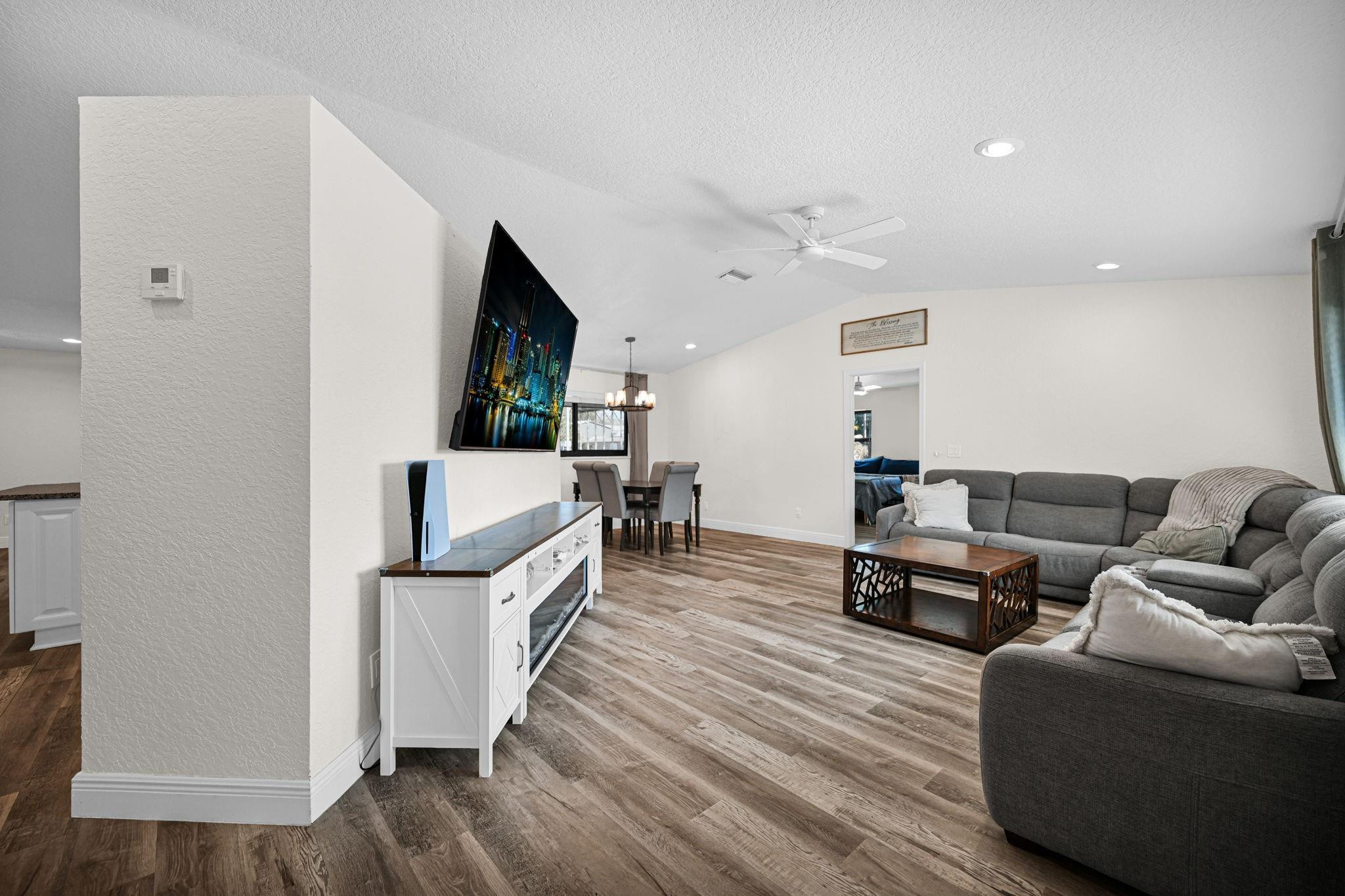 The Acreage - Residential