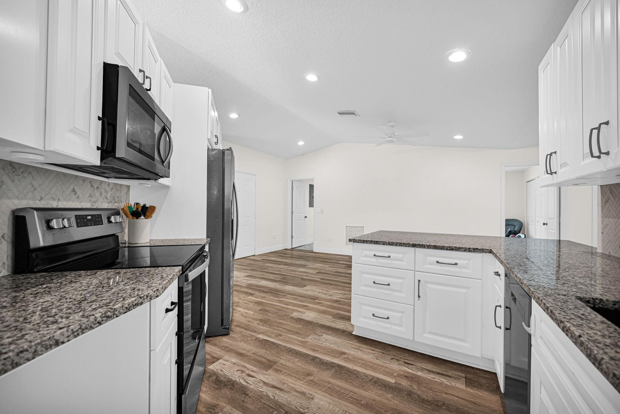 The Acreage - Residential