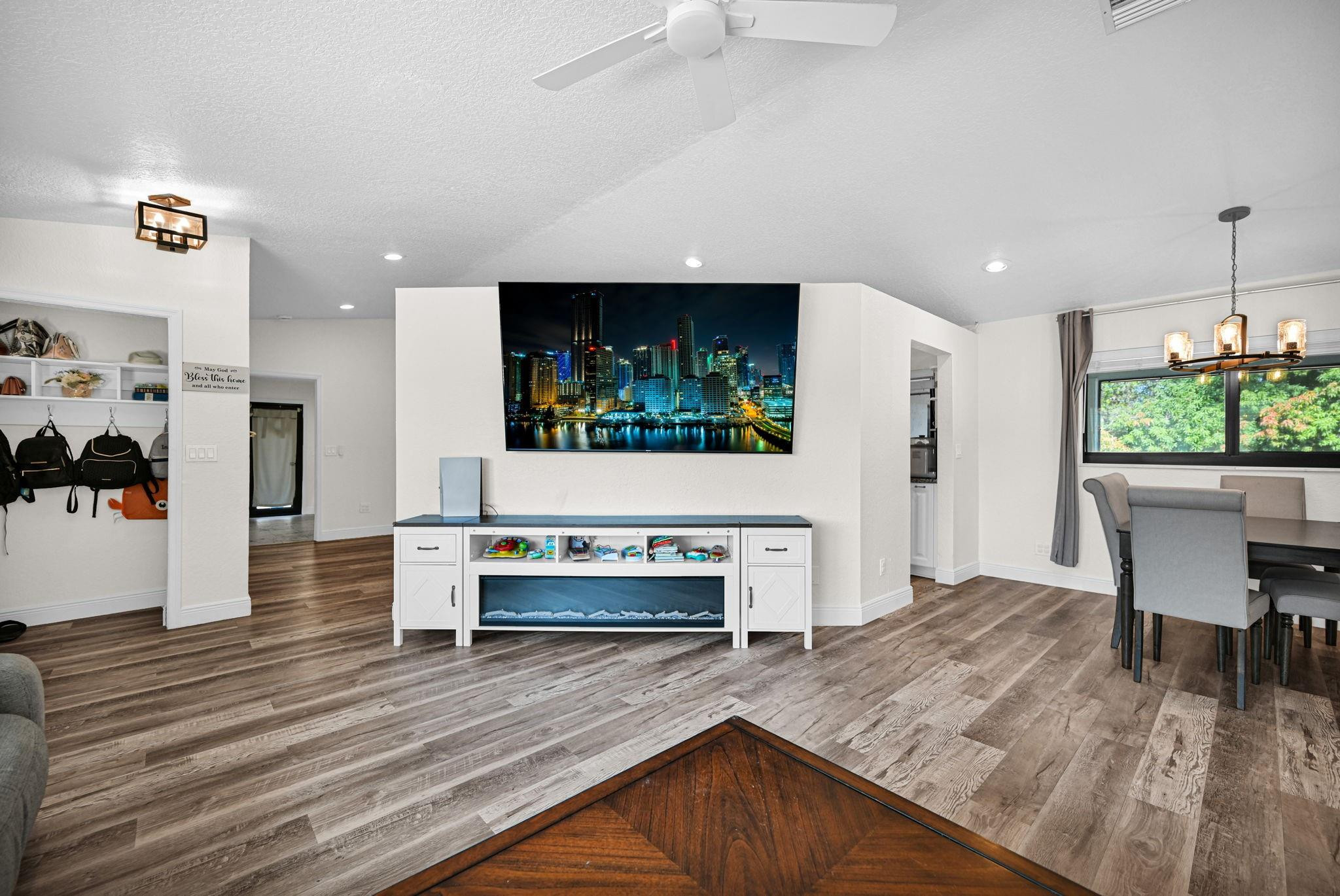 The Acreage - Residential