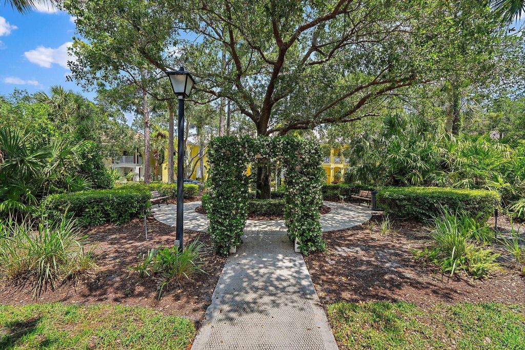 Photo of 3256 W Community Drive, Jupiter, FL 33458 (MLS # R11084505)