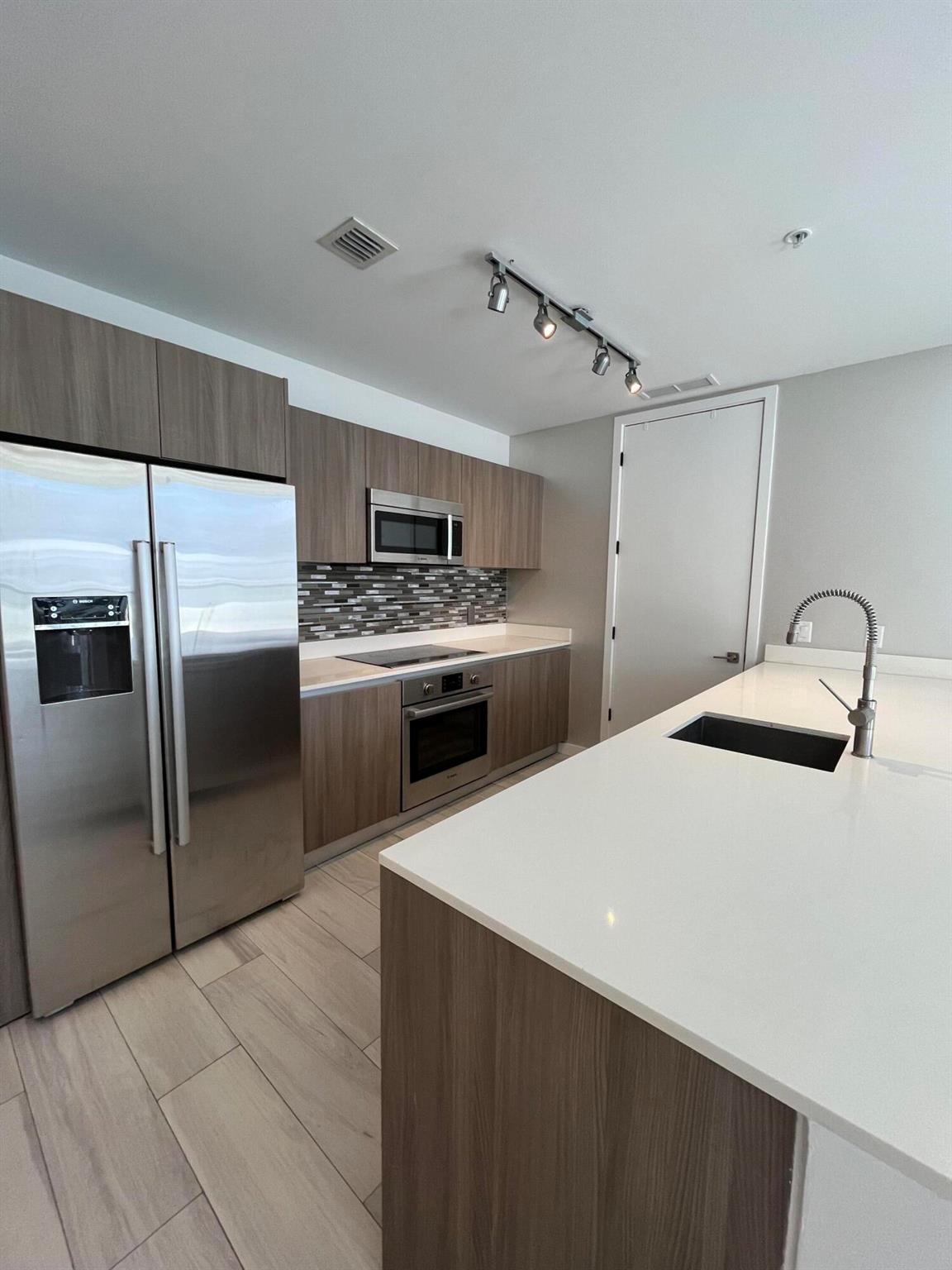 201 SW 17th Road 810