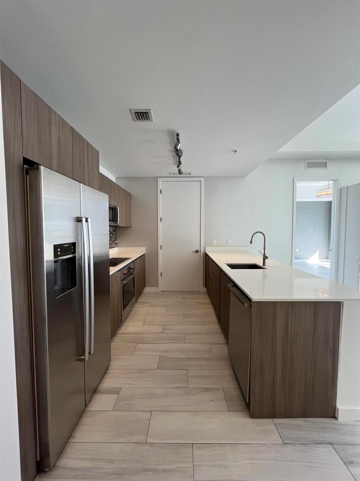 201 SW 17th Road 810