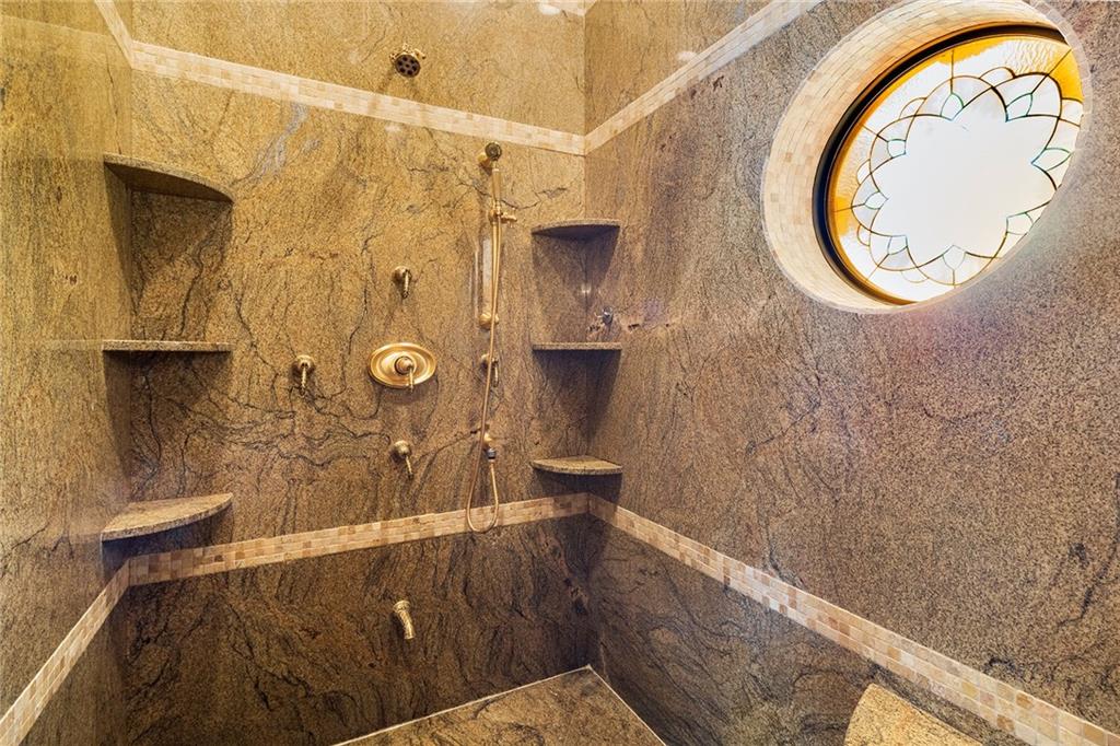 RIO VISTA ISLES - Residential