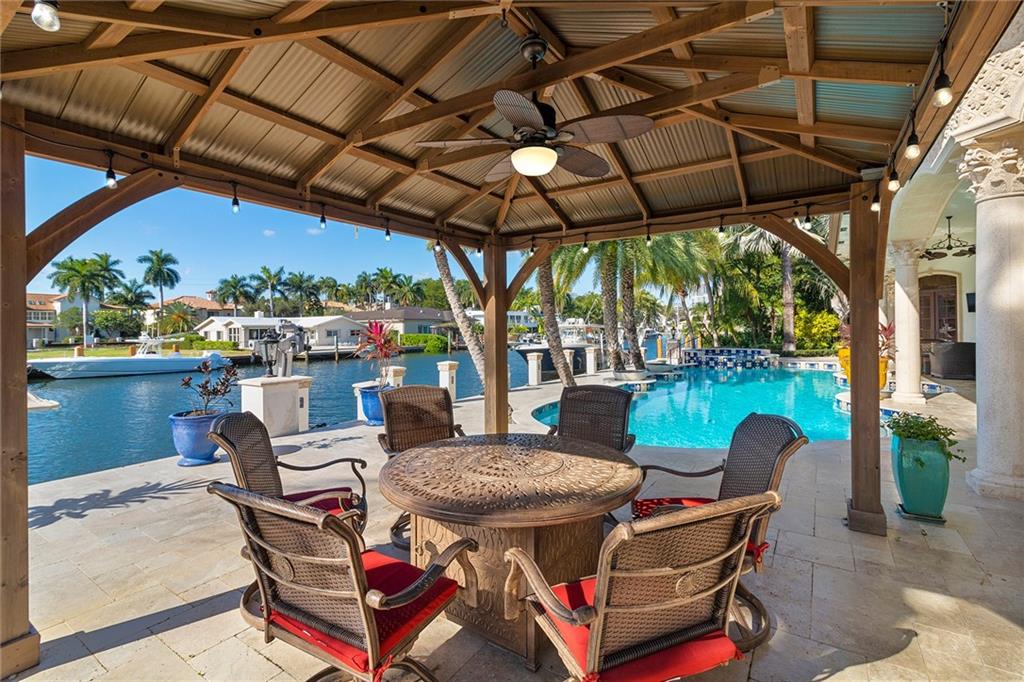 RIO VISTA ISLES - Residential