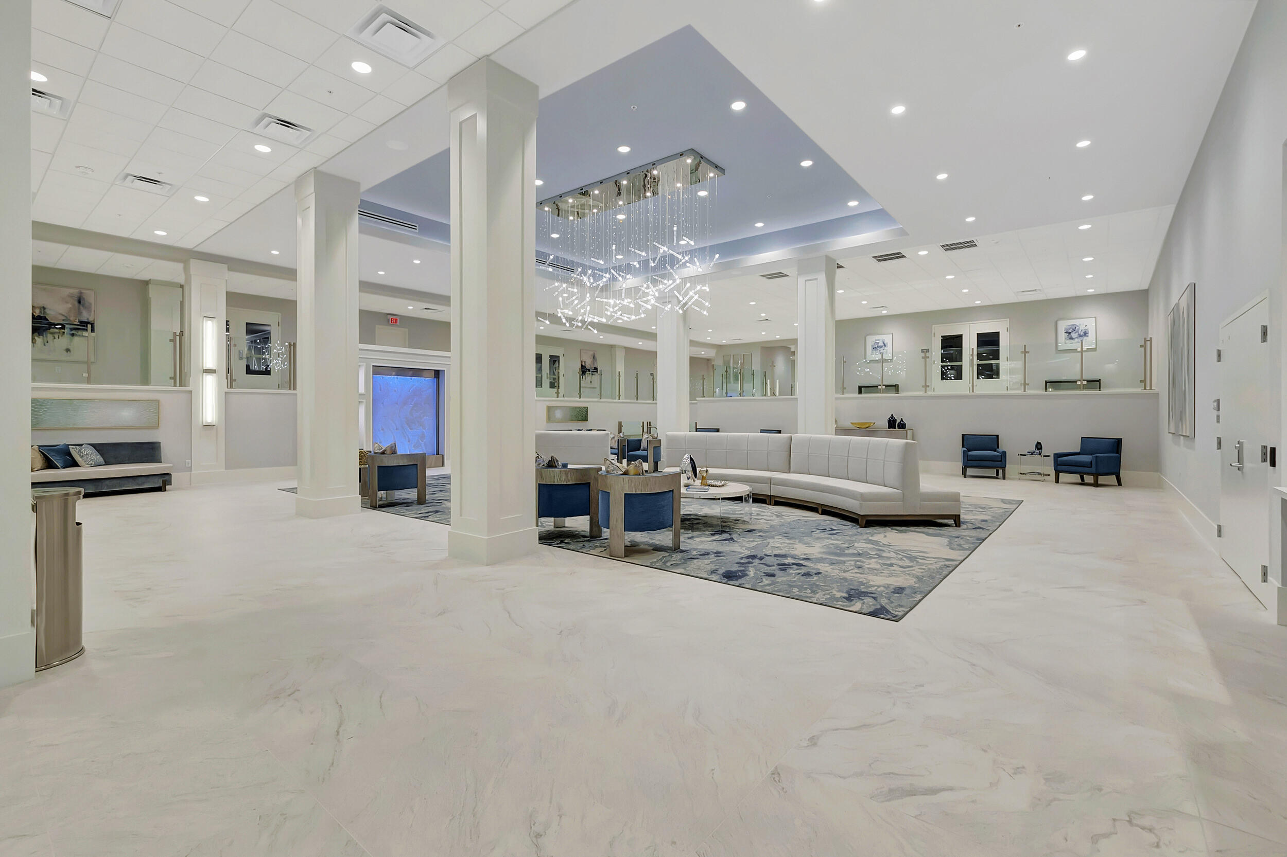 HUNTINGTON POINTE - Residential