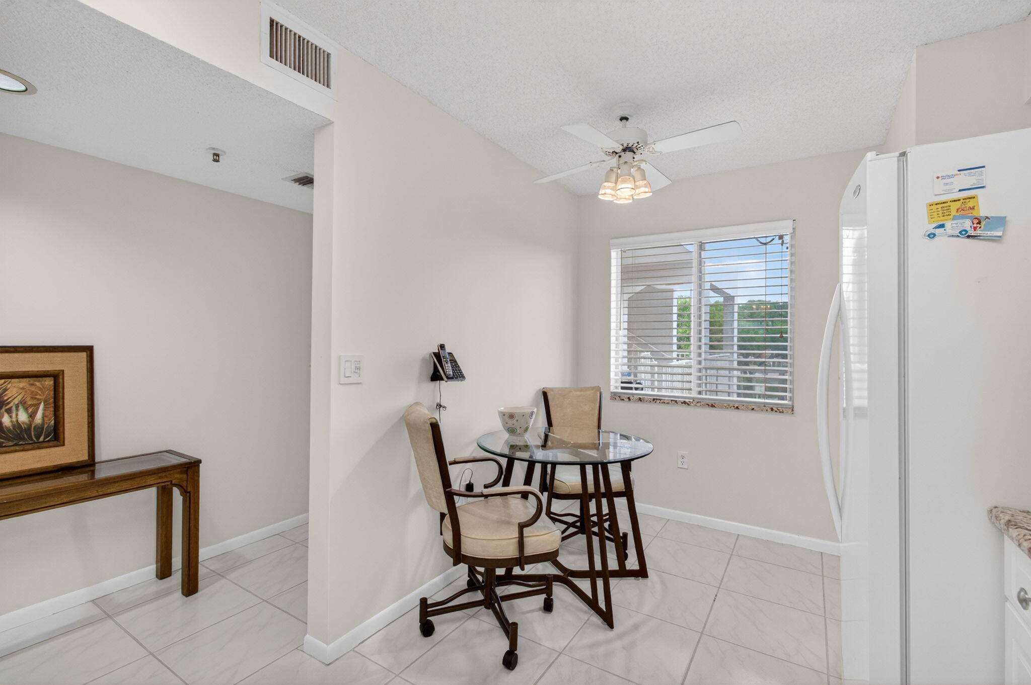 HUNTINGTON POINTE - Residential