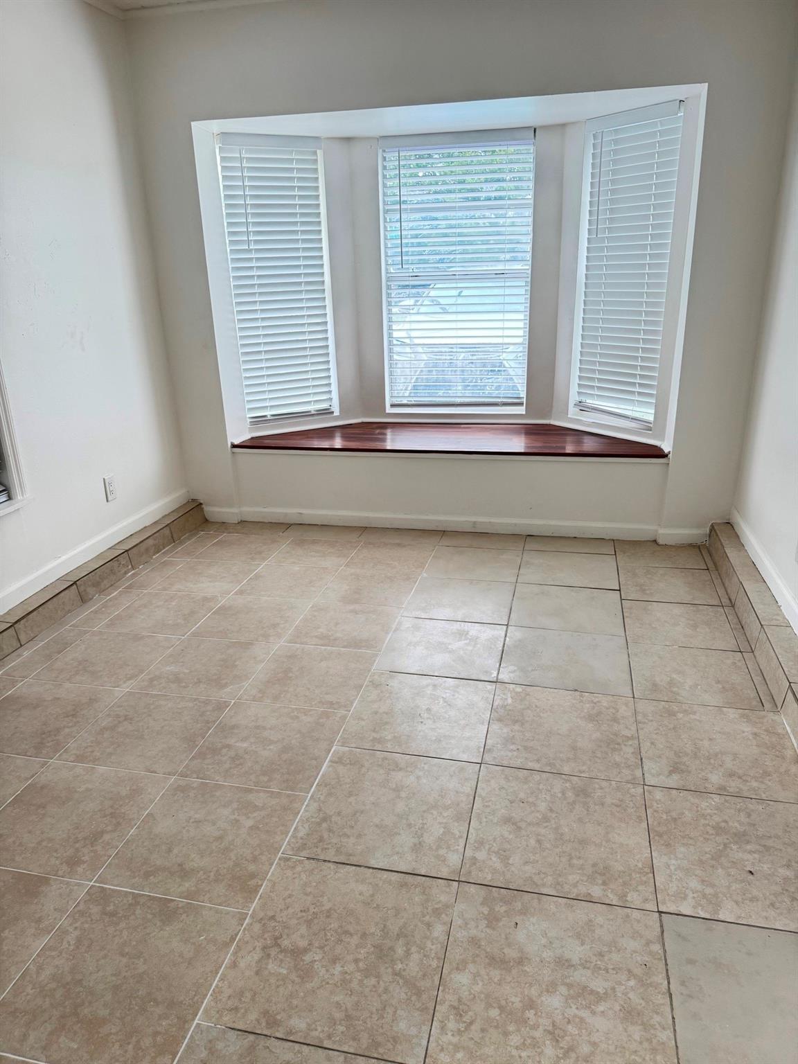 Counterpoint Estates 08 - Residential Lease