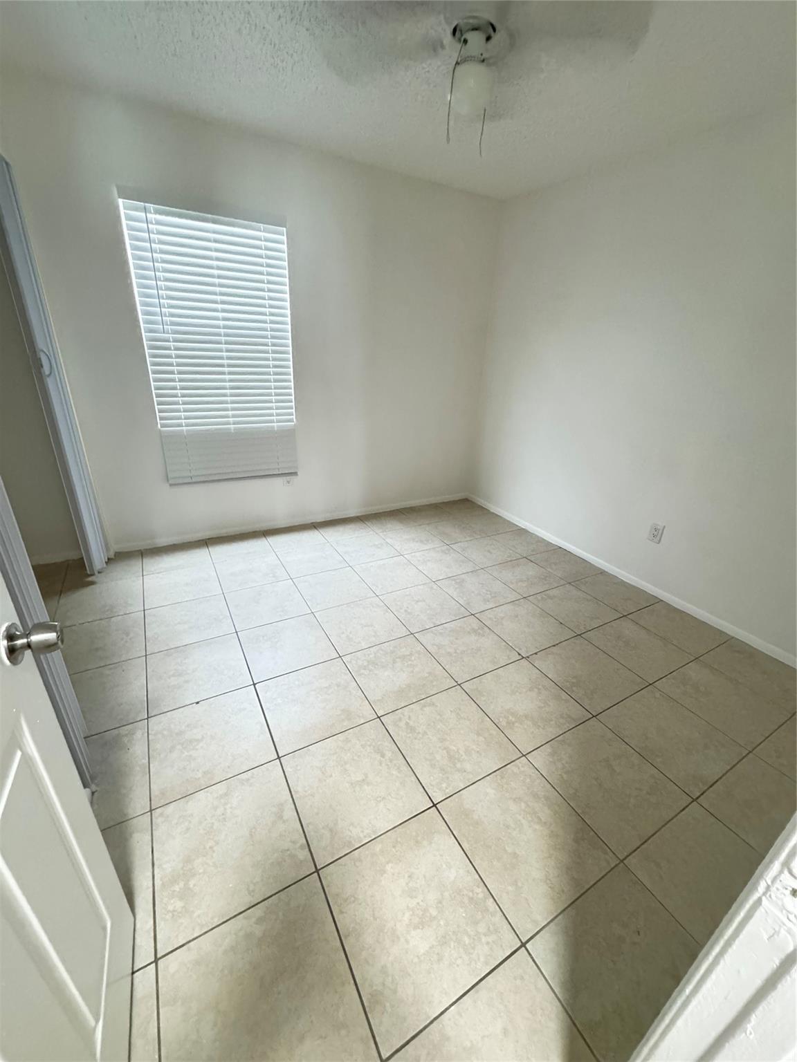 Counterpoint Estates 08 - Residential Lease