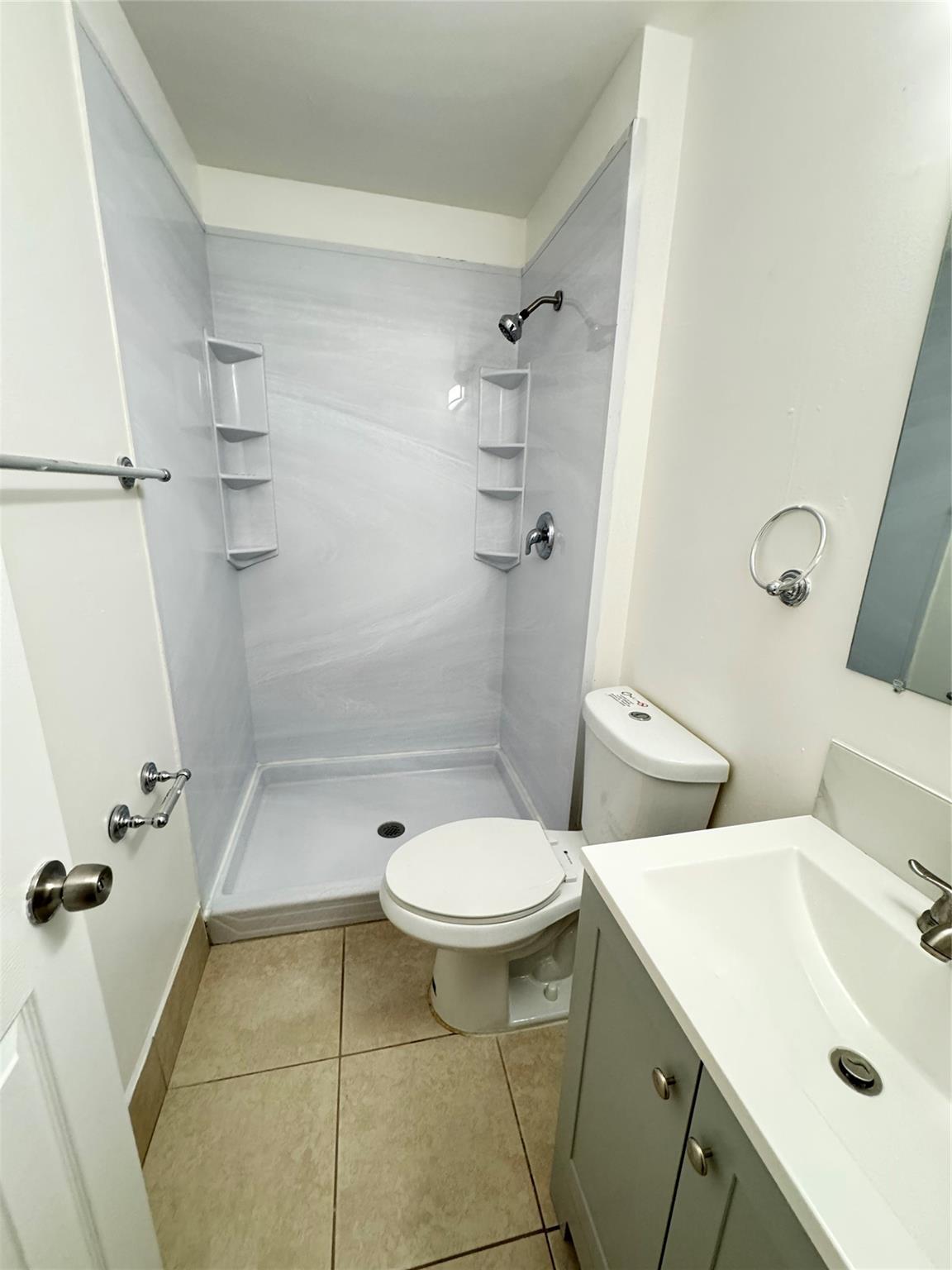 Counterpoint Estates 08 - Residential Lease