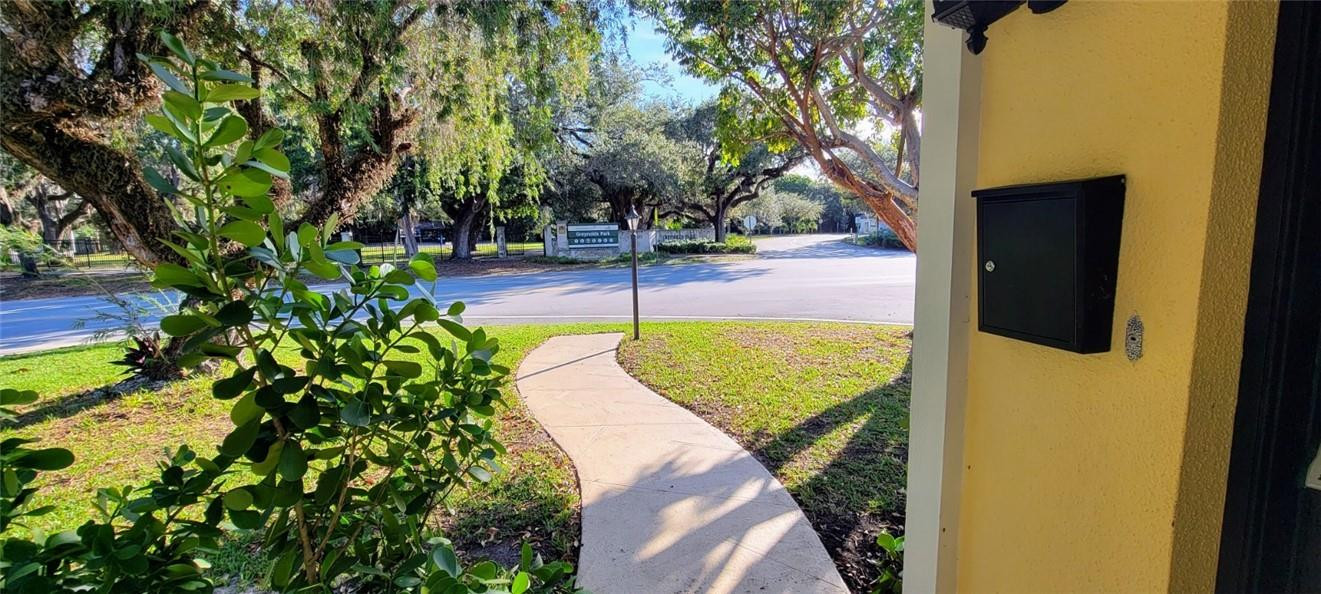 Greyknoll - Residential Lease