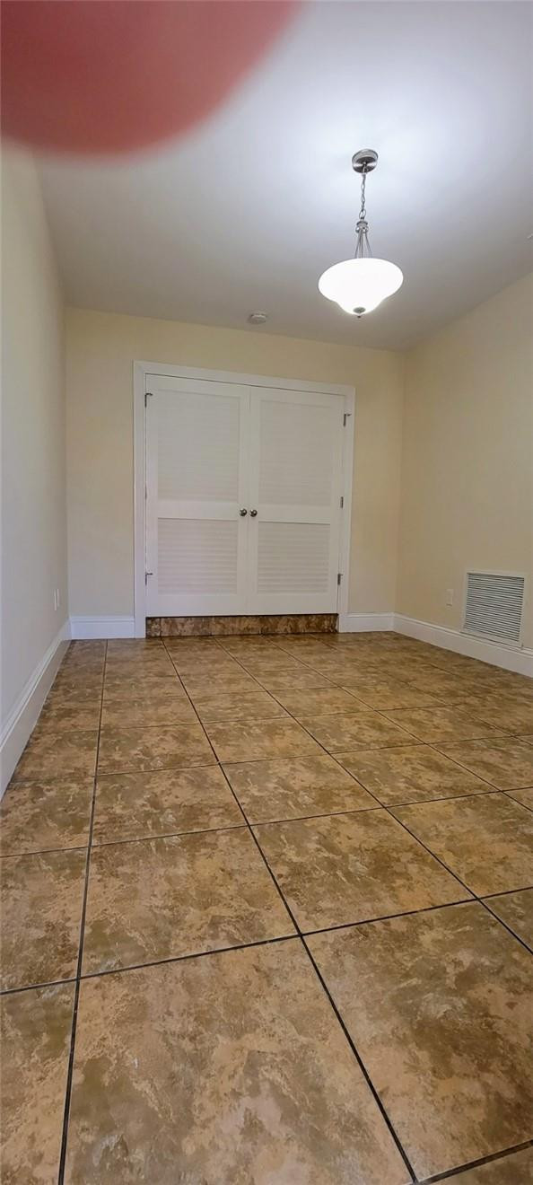 Greyknoll - Residential Lease