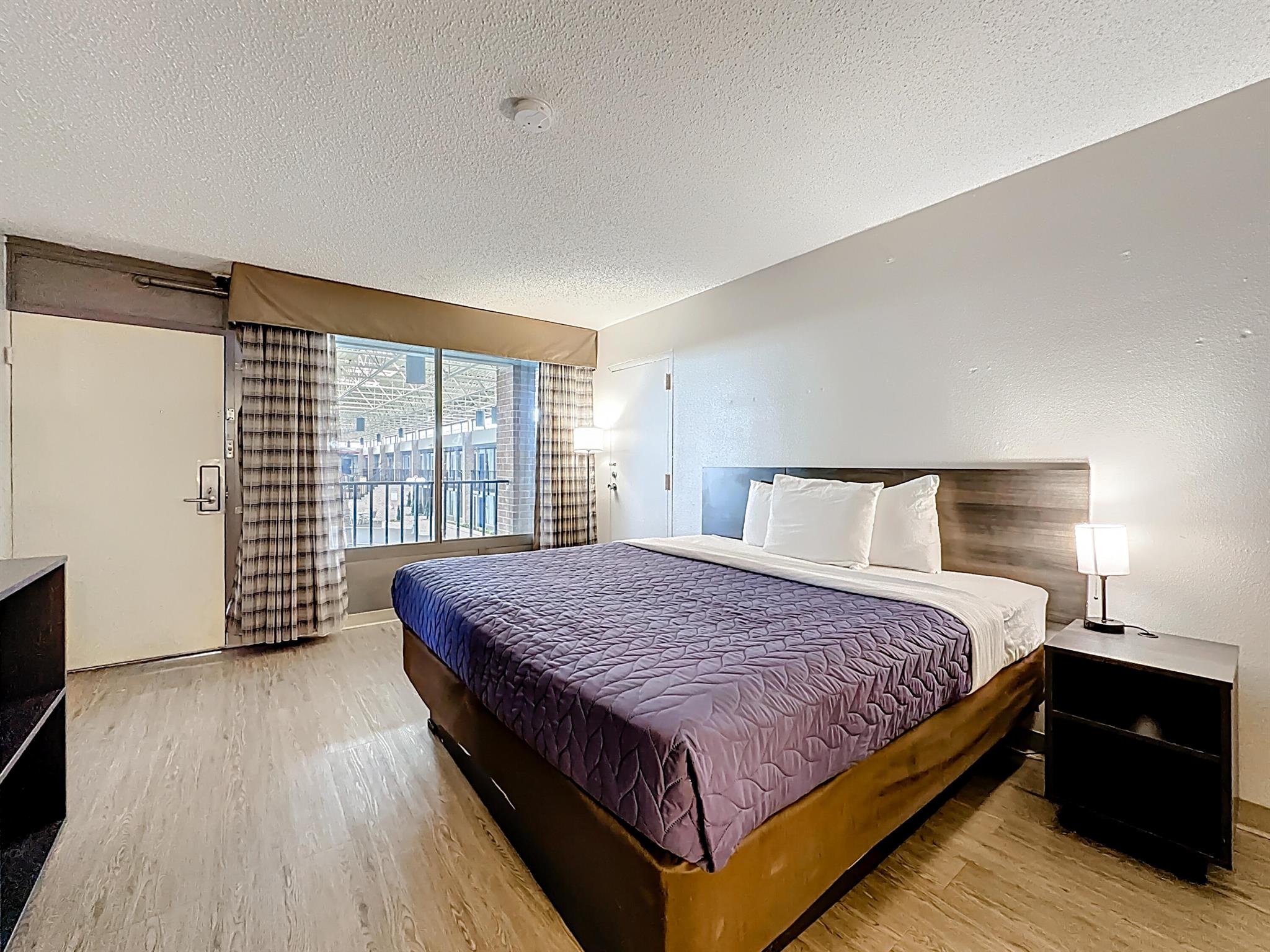 Stayable Suites - Residential Lease