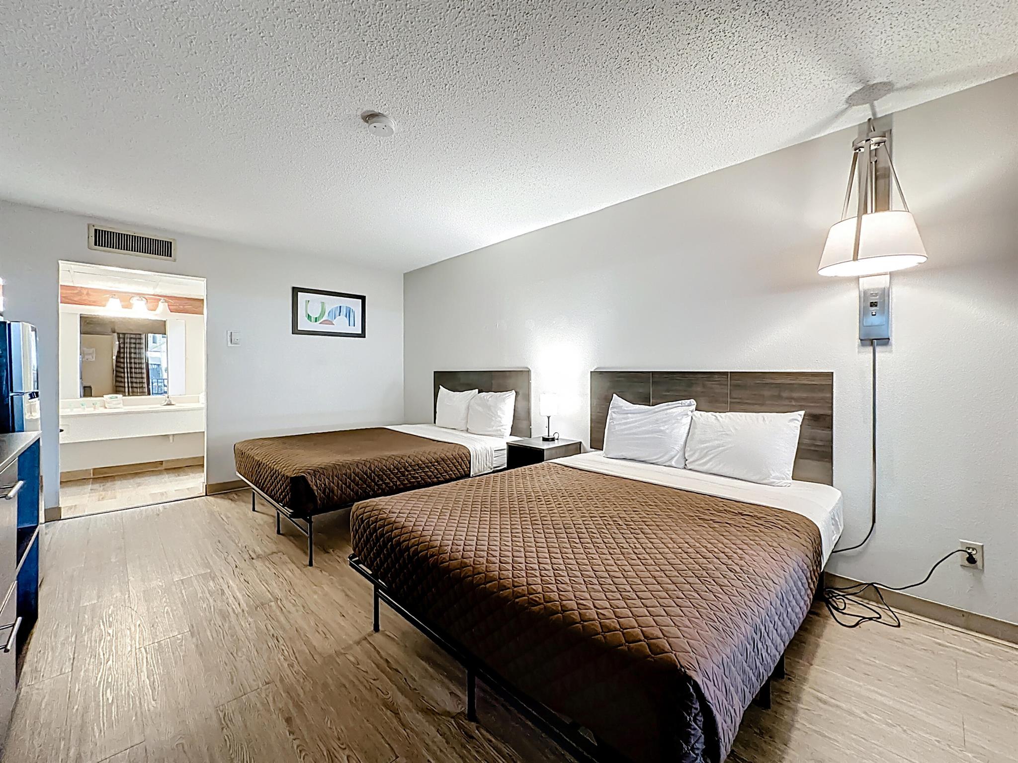 Stayable Suites - Residential Lease