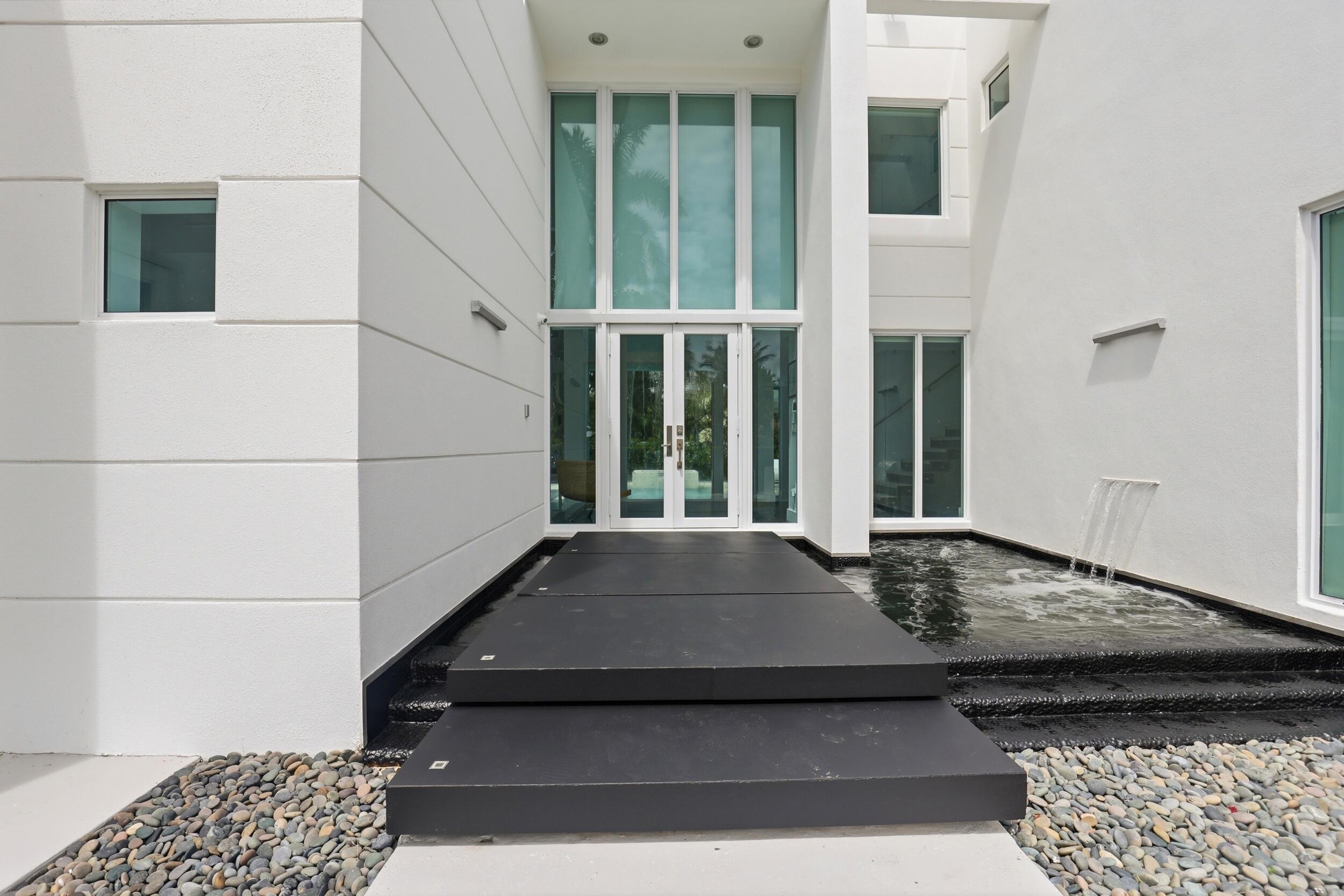 3017 N Atlantic Boulevard