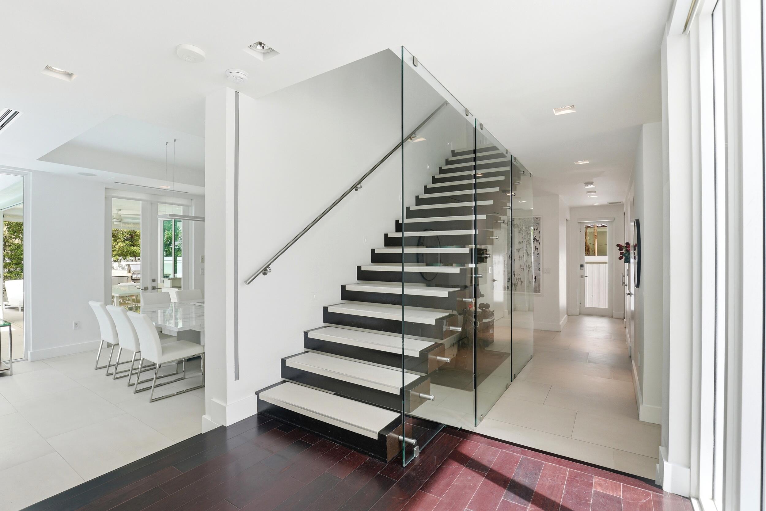 LAUDERDALE BEACH - Residential