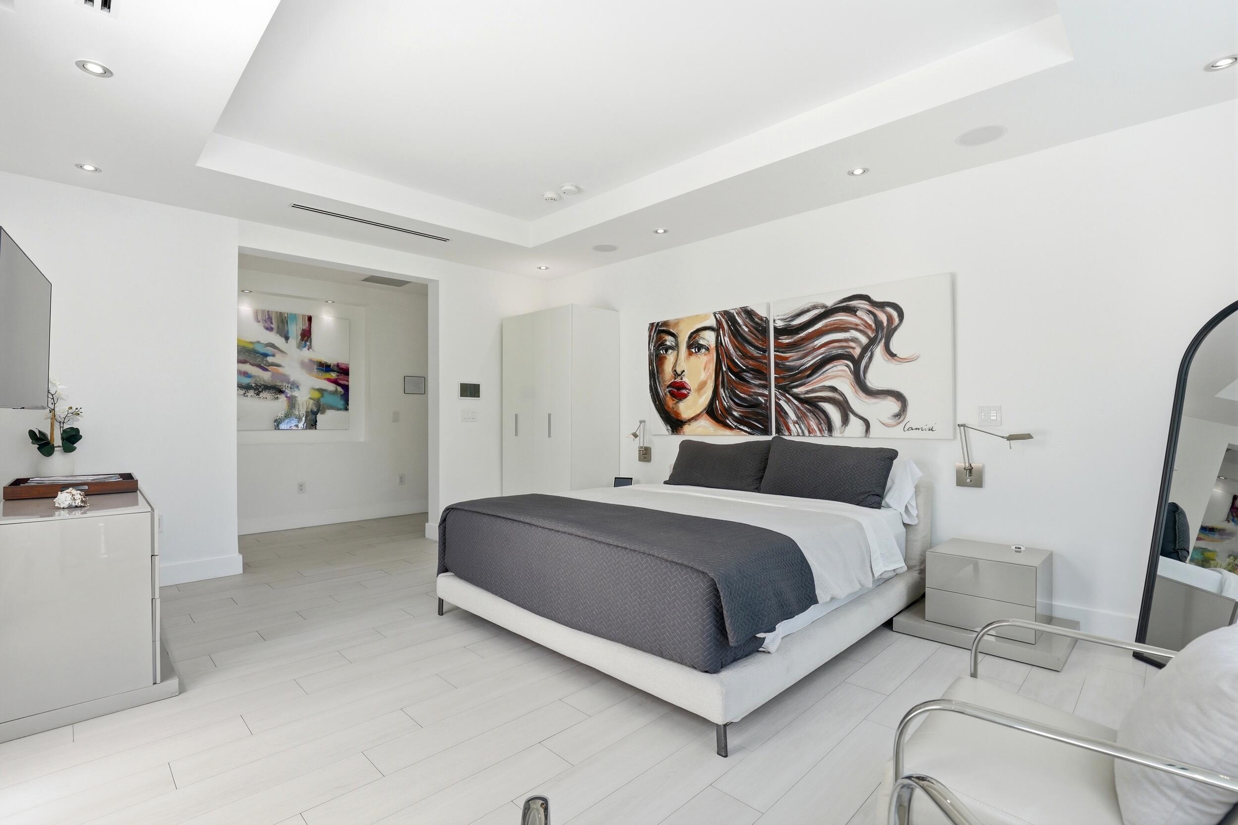 LAUDERDALE BEACH - Residential