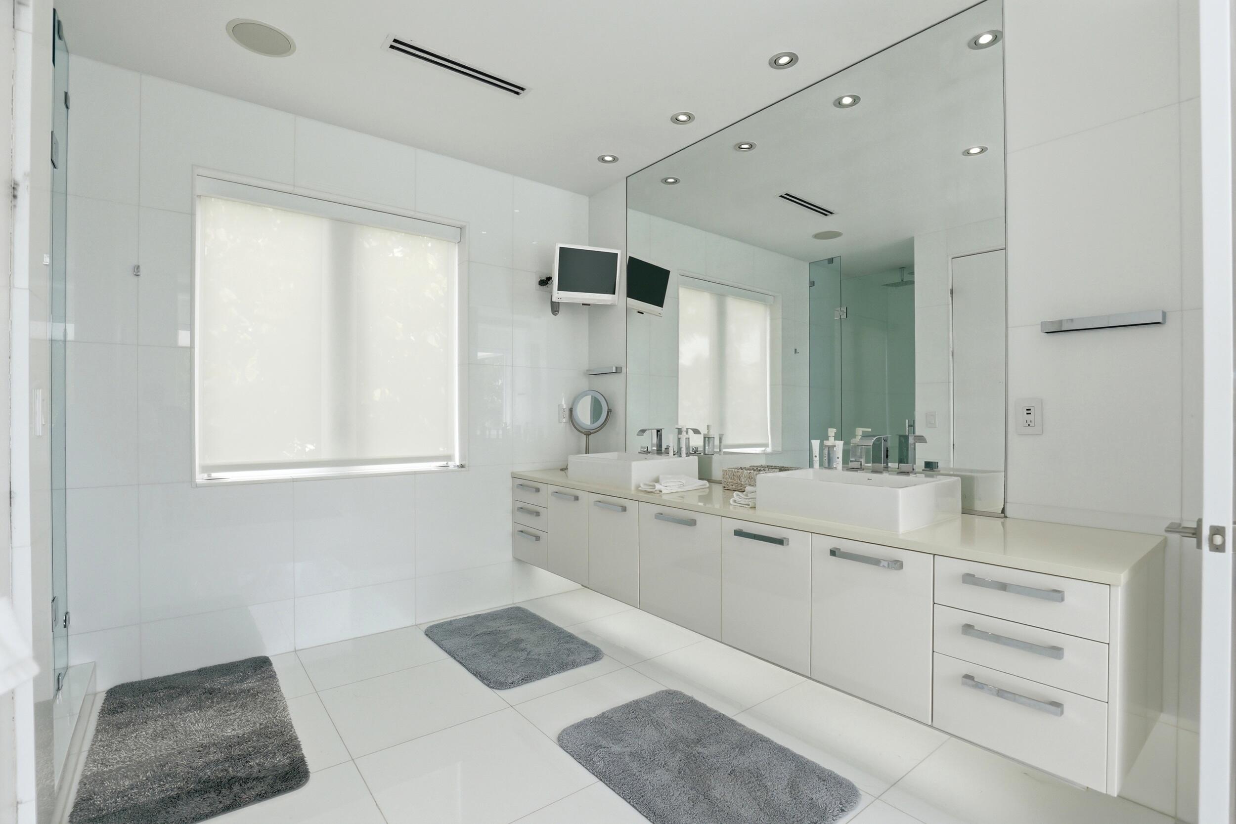 LAUDERDALE BEACH - Residential