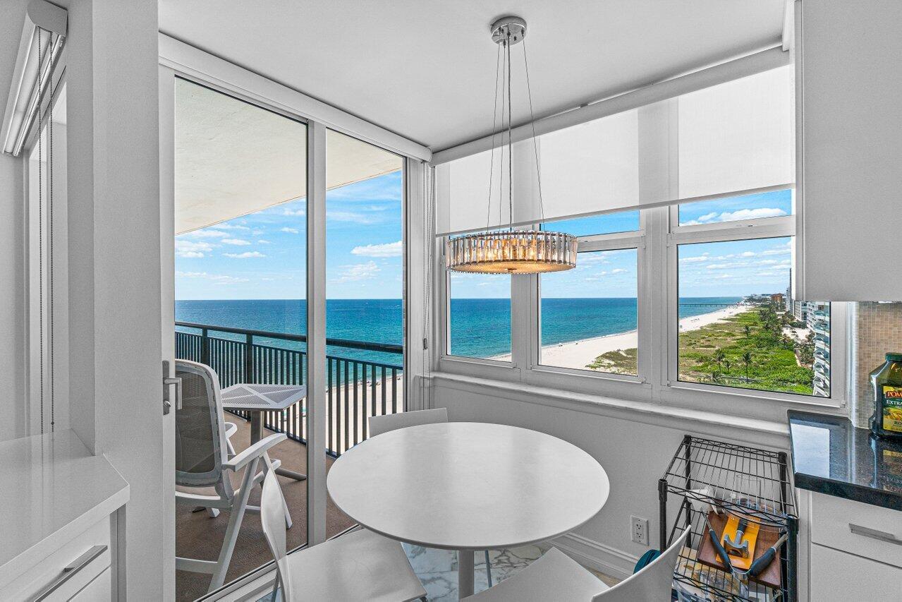 WHITEHALL - Residential