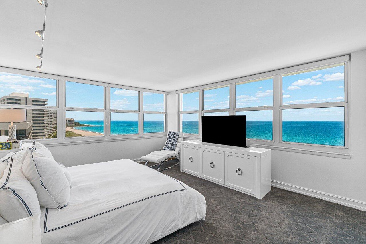 WHITEHALL - Residential