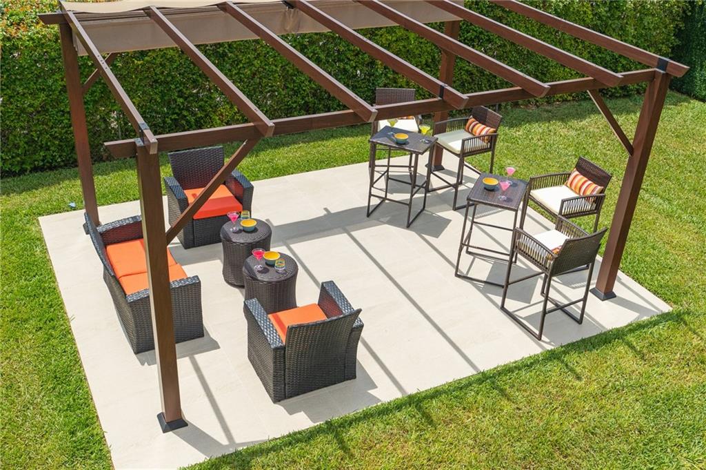 Atlantic Lawns 10-30 B - Residential Lease