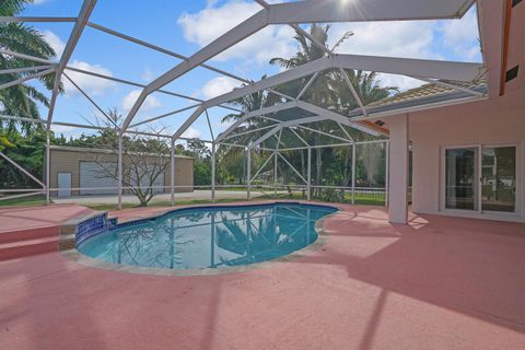 A home in Loxahatchee