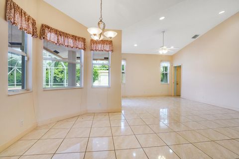 A home in Loxahatchee