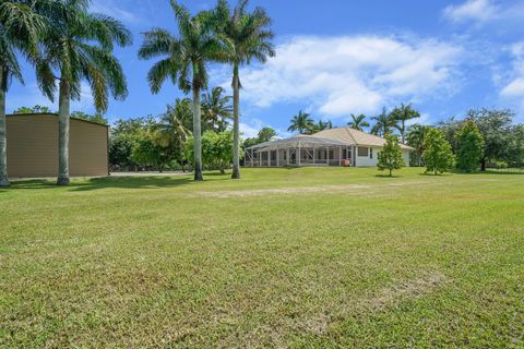 A home in Loxahatchee