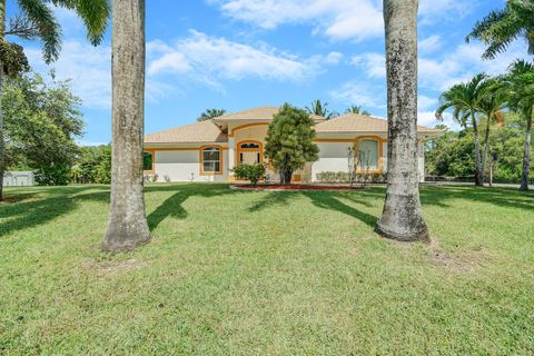 A home in Loxahatchee