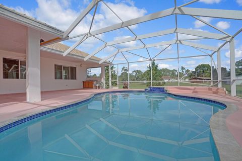 A home in Loxahatchee