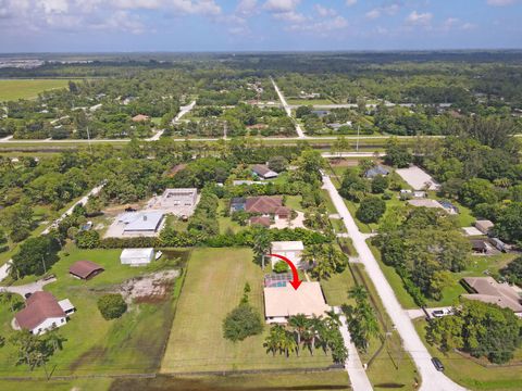 A home in Loxahatchee