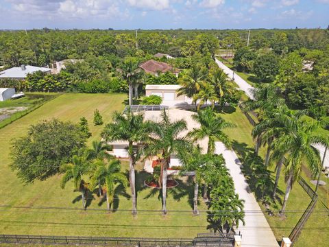 A home in Loxahatchee