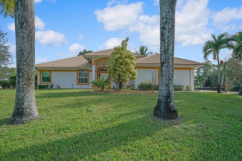 A home in Loxahatchee